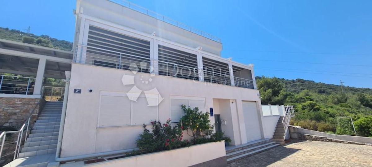 Casa Vis, Grad Vis, 311m2