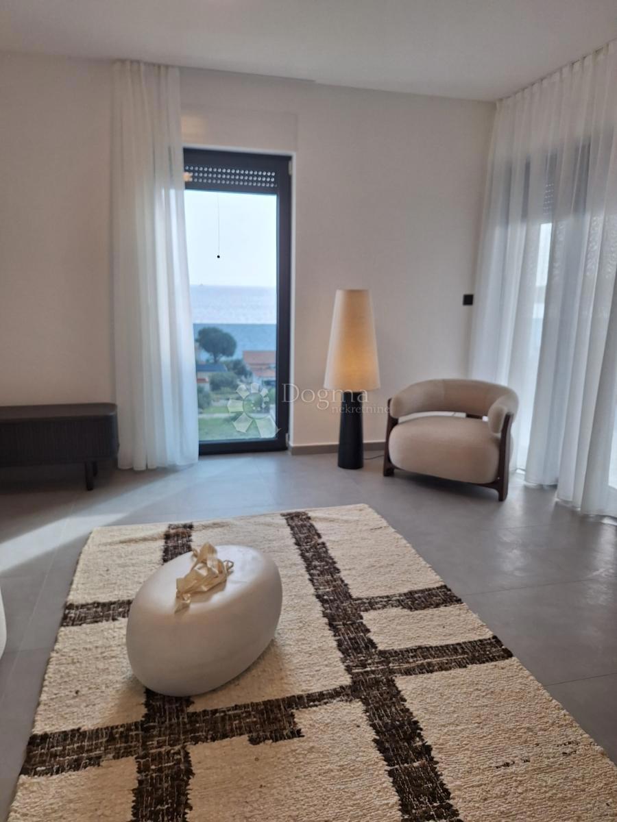 Allogio Rogoznica, 88m2