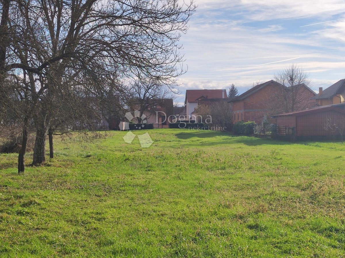 Terreno Kuče, Velika Gorica - Okolica, 960m2