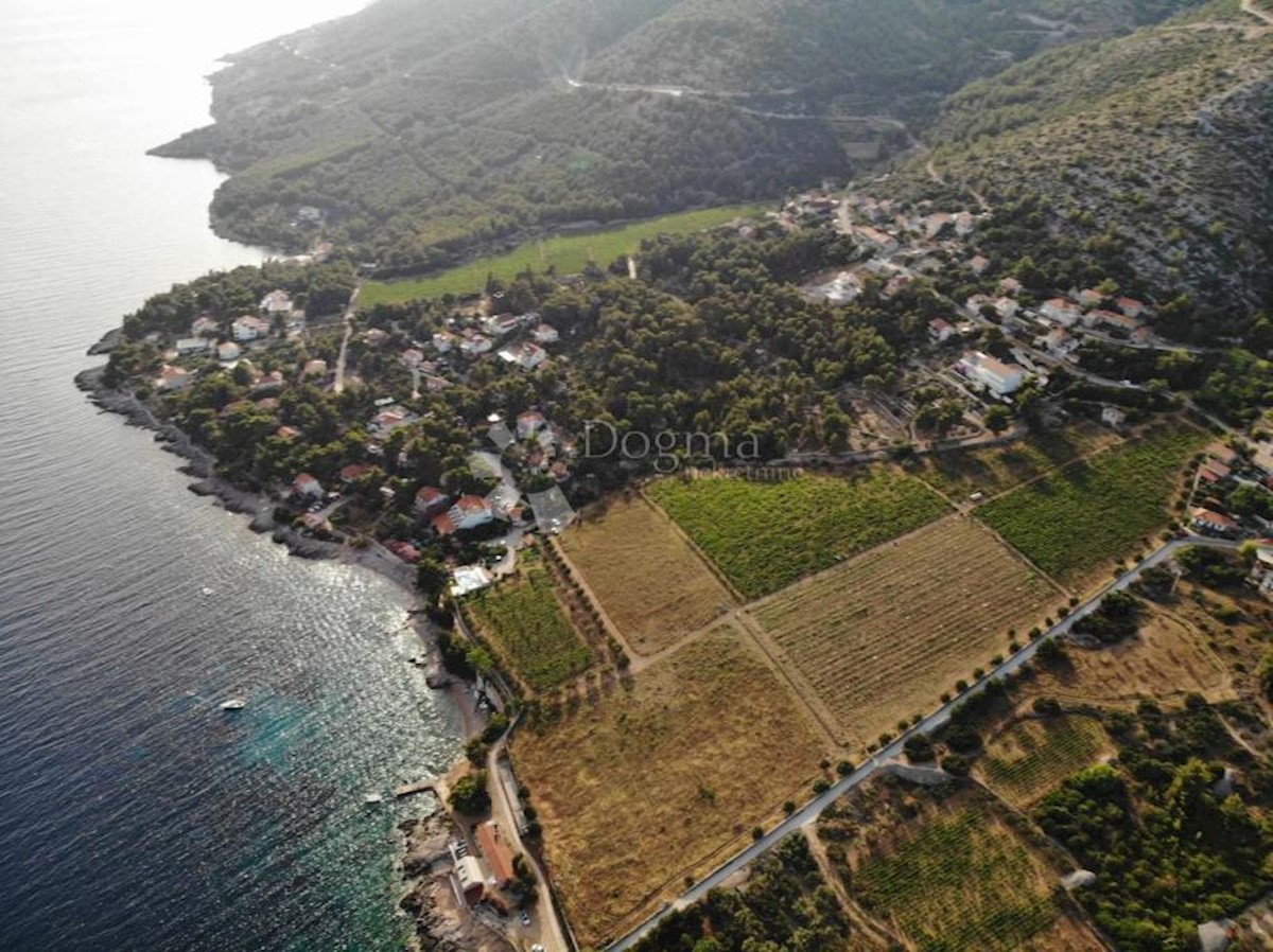 Terreno Zavala, Jelsa, 2.013m2