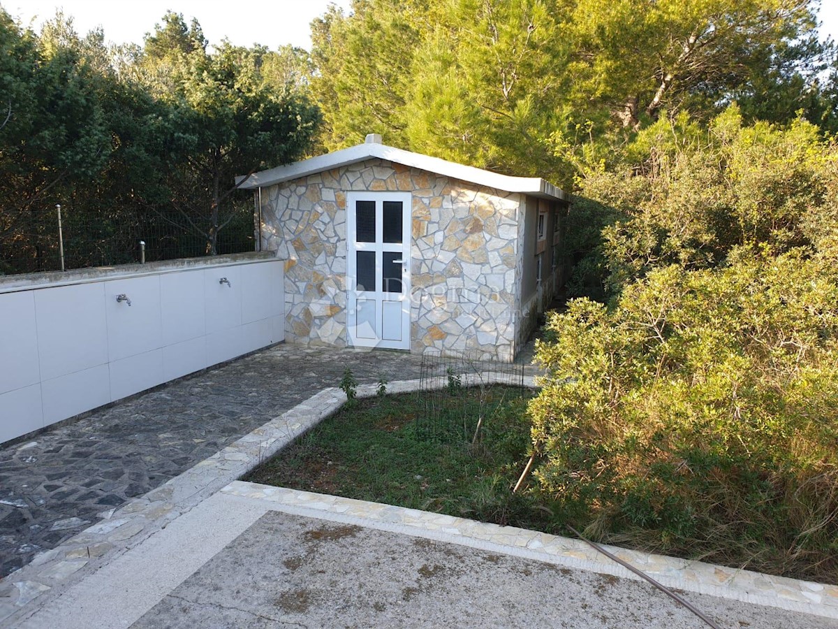 Locale commerciale Žirje, Šibenik - Okolica, 1.650m2