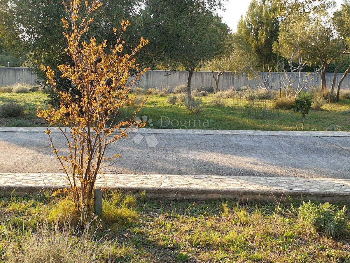 Locale commerciale Žirje, Šibenik - Okolica, 1.650m2