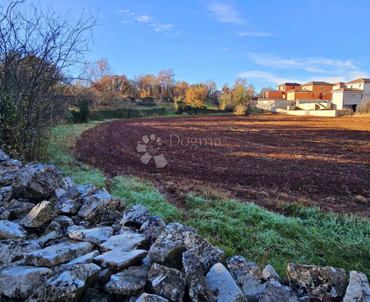 Terreno Juršići, Svetvinčenat, 3.062m2