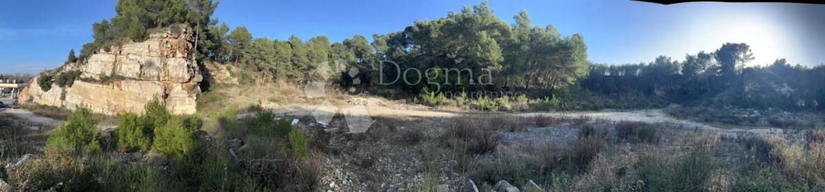 Terreno Centar, Pula, 7.919m2