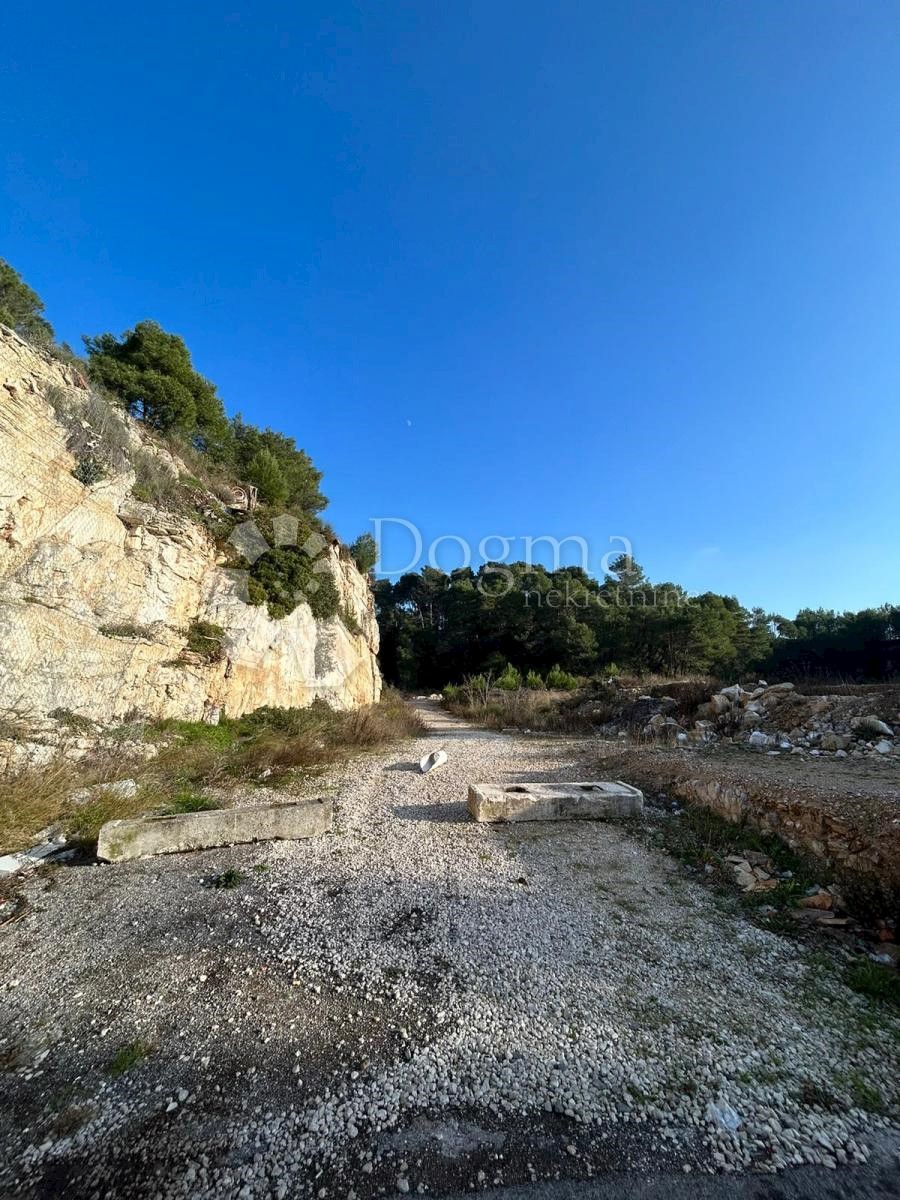 Terreno Centar, Pula, 7.919m2