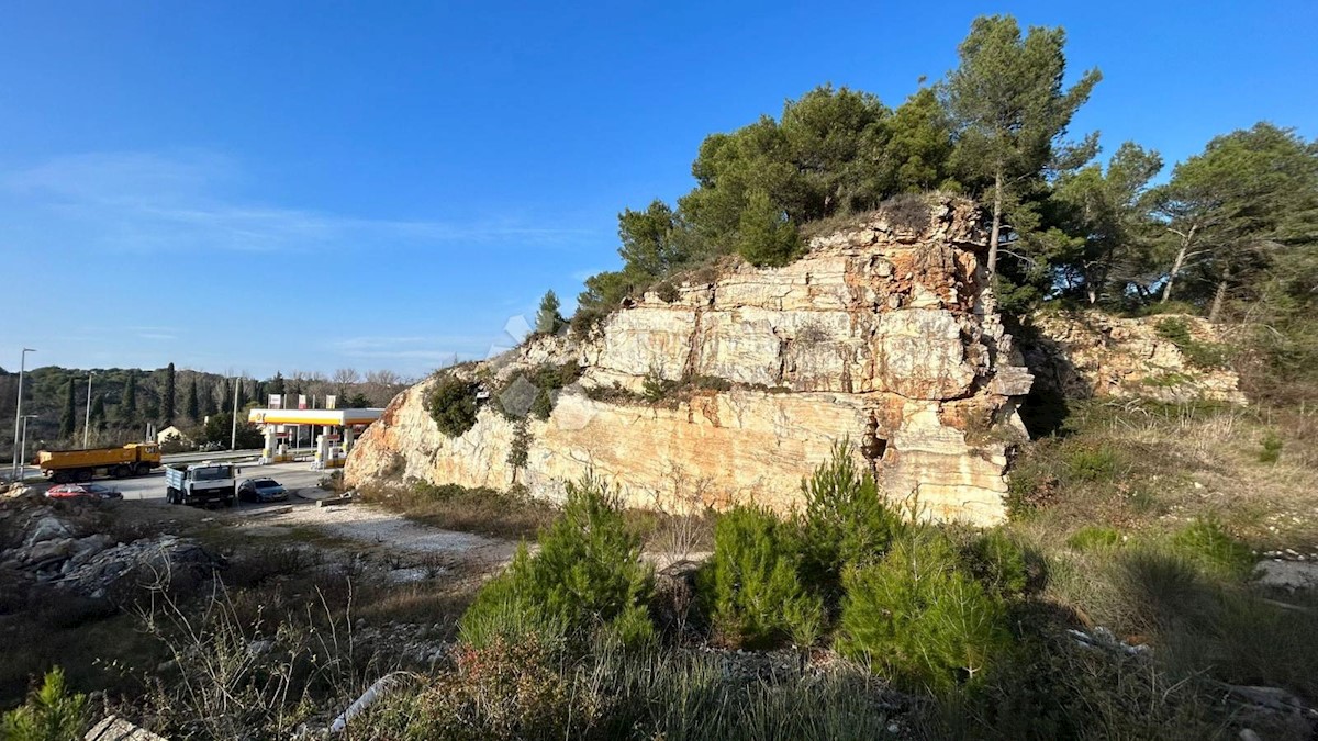 Terreno Centar, Pula, 7.919m2