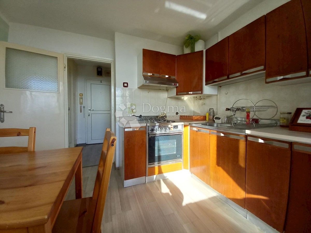 Allogio Krnjevo, Rijeka, 27,26m2