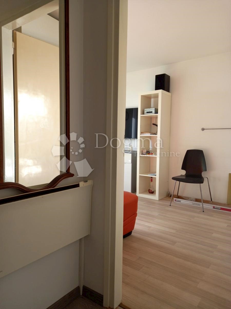Allogio Krnjevo, Rijeka, 27,26m2
