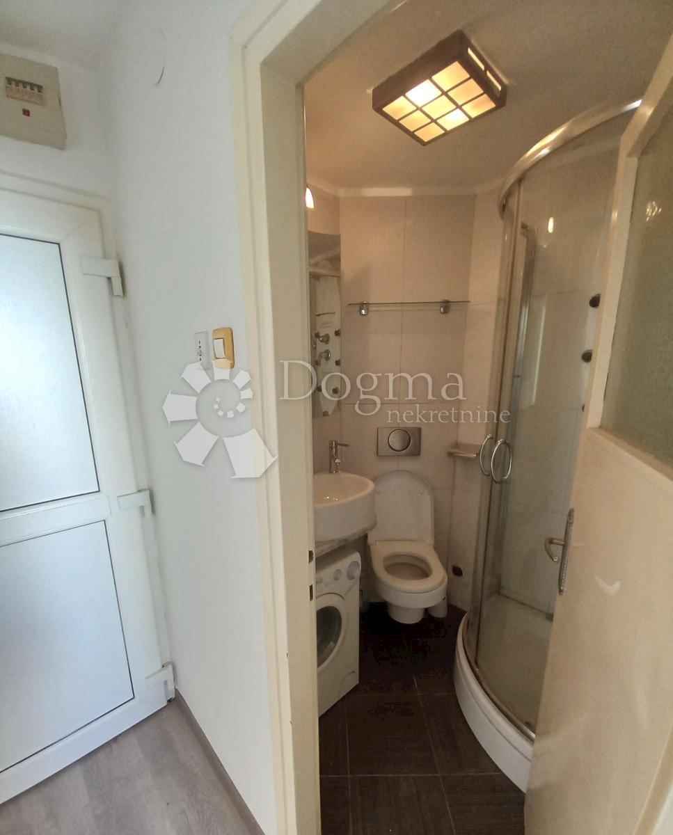 Allogio Krnjevo, Rijeka, 27,26m2
