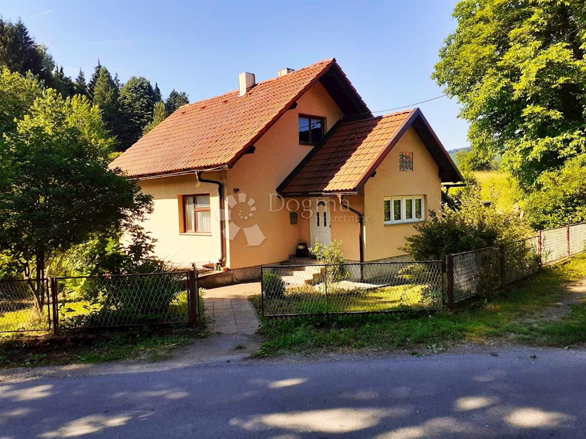 Casa Gomirje, Vrbovsko, 2.368m2