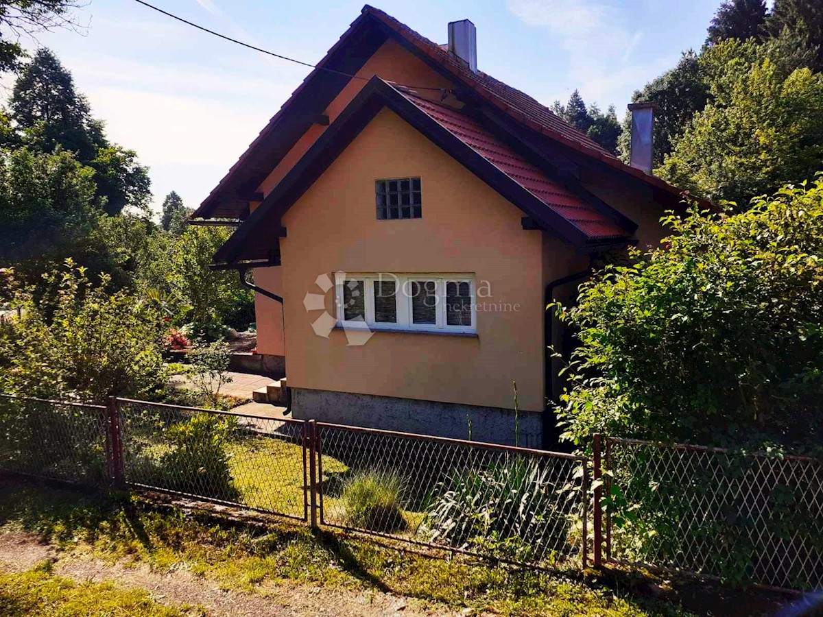 Casa Gomirje, Vrbovsko, 2.368m2