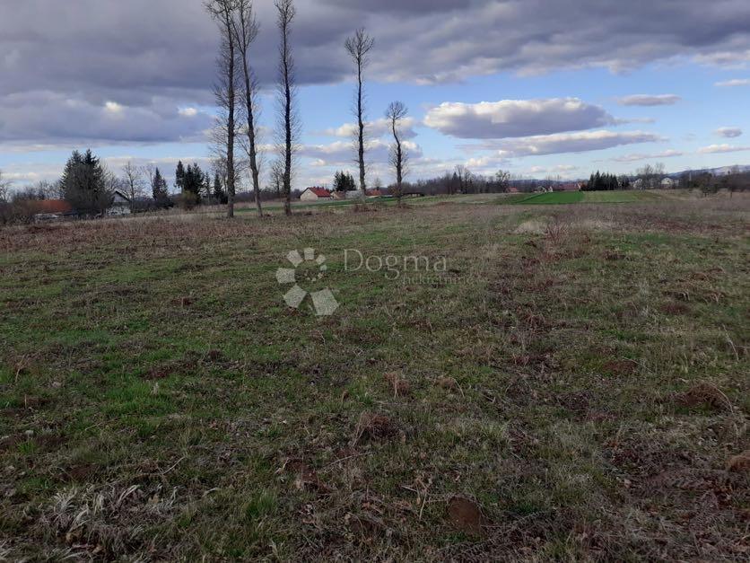 Terreno Veliki Žitnik, Gospić - Okolica, 13.350m2