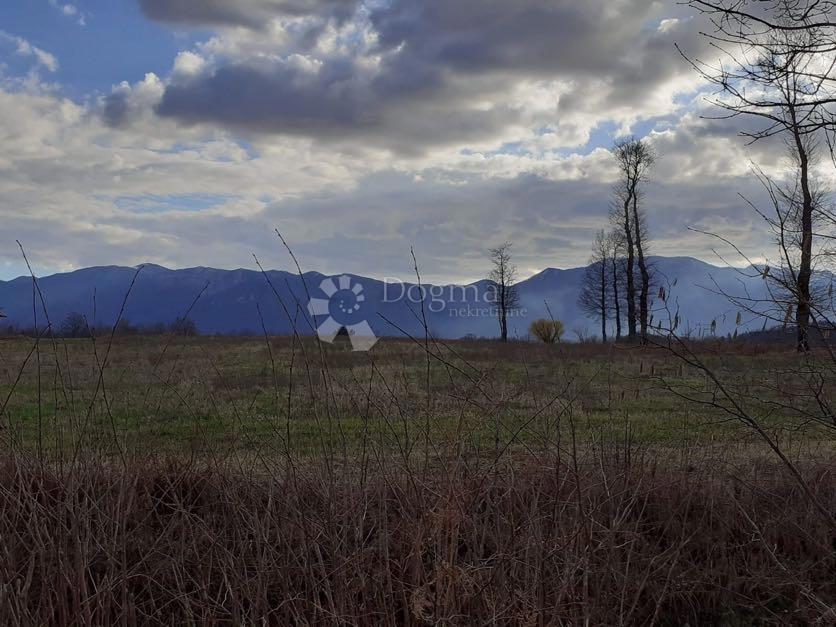 Terreno Veliki Žitnik, Gospić - Okolica, 13.350m2