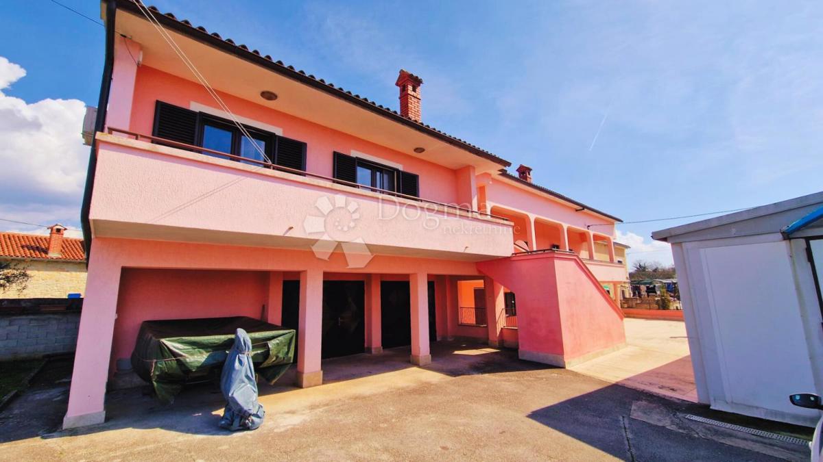 Casa Štokovci, Svetvinčenat, 266m2