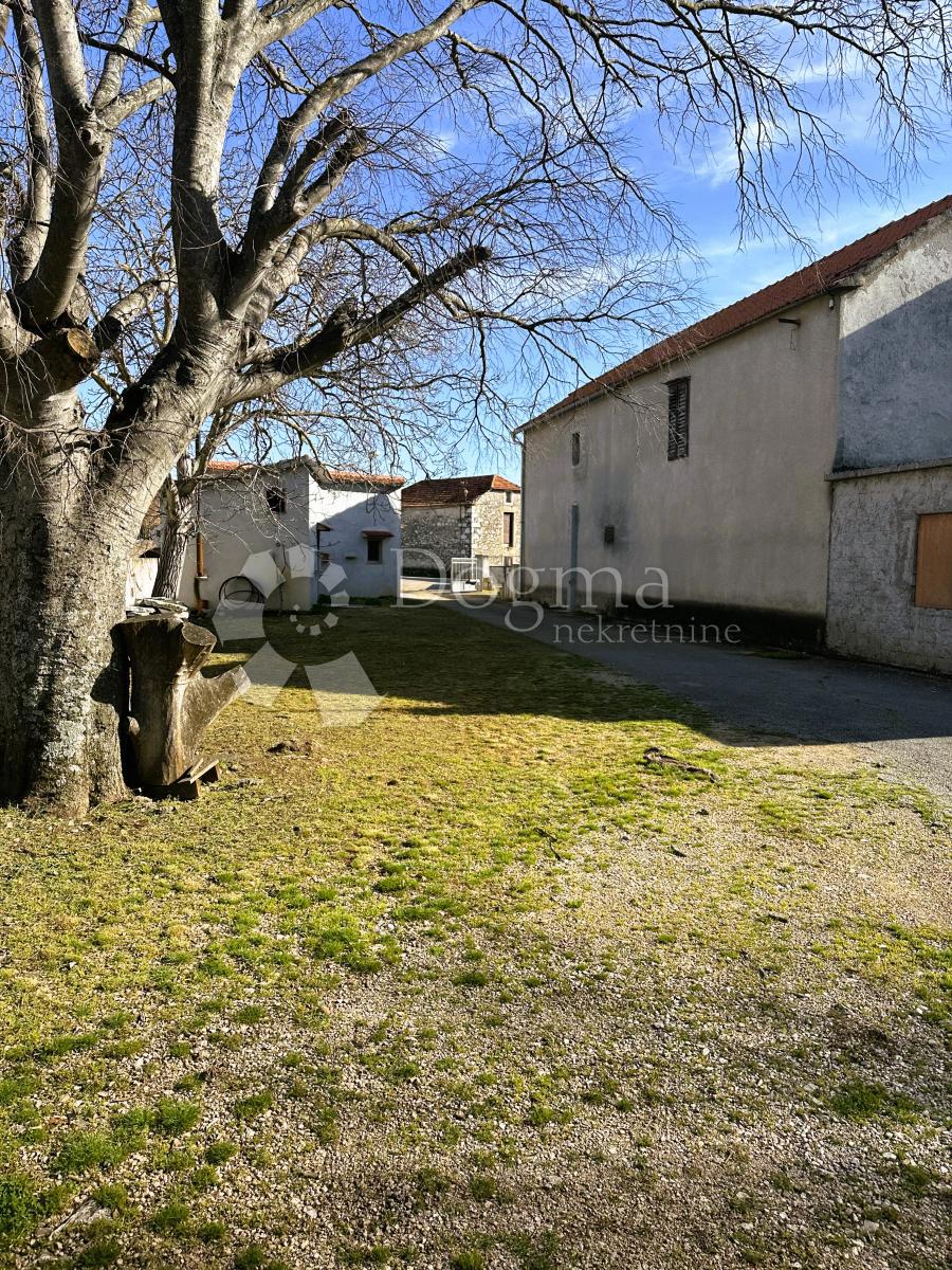 Casa Dubrava Kod Šibenika, Šibenik - Okolica, 124m2