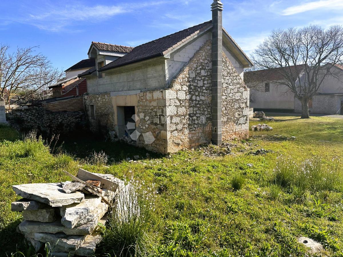 Casa Dubrava Kod Šibenika, Šibenik - Okolica, 124m2