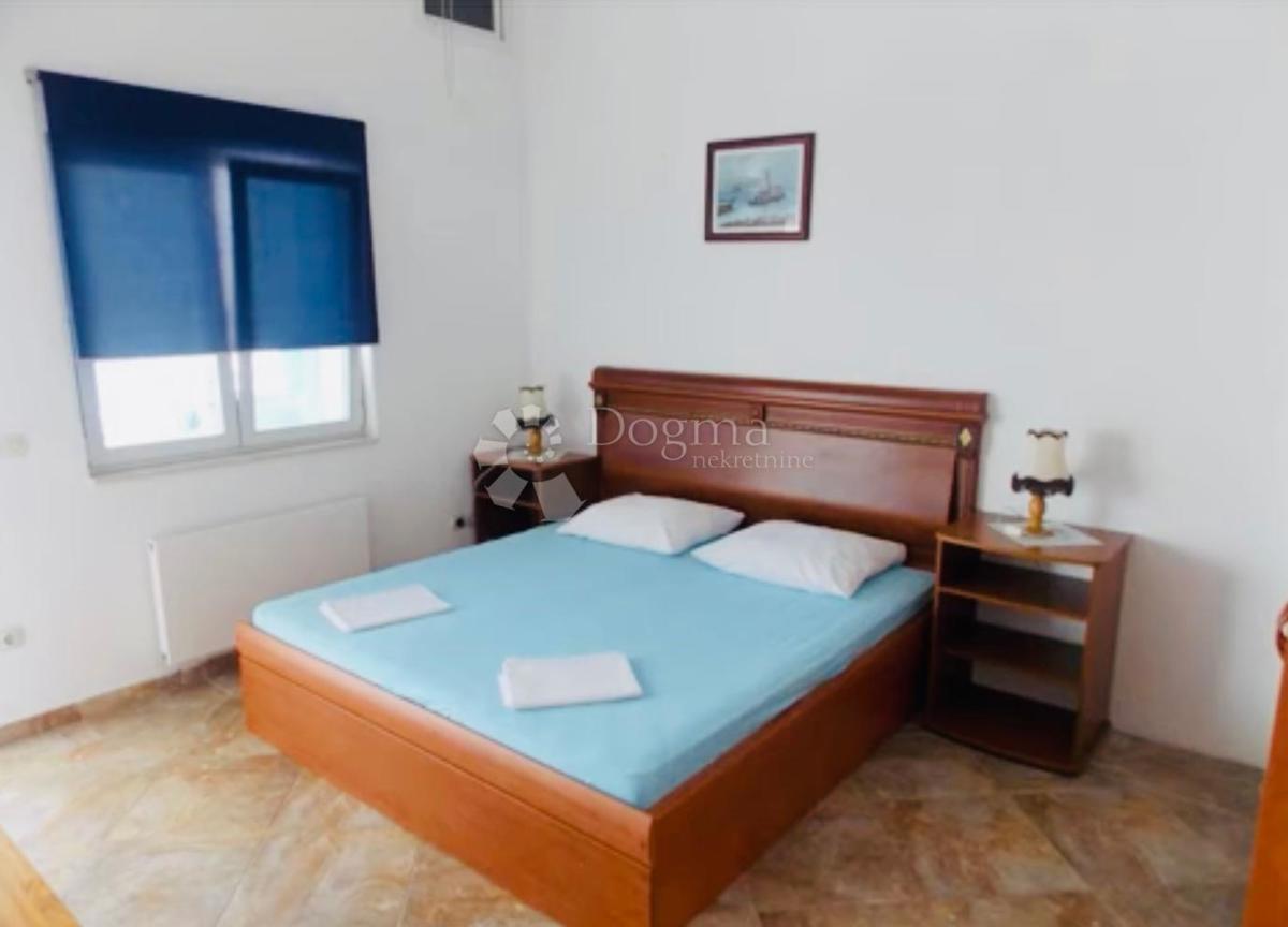 Albergo Sabunike, Privlaka, 1.436m2