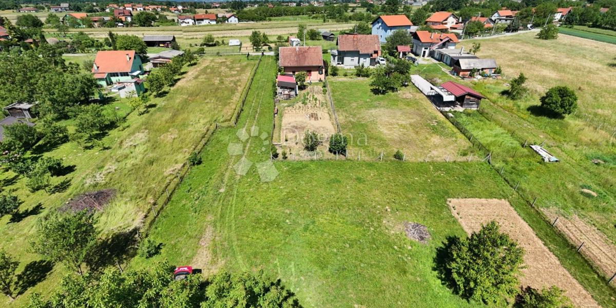 Terreno Brezovica, 2.450m2