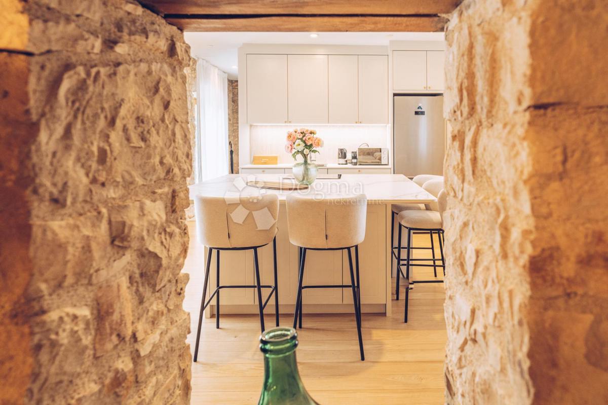 Casa Novigrad, 312m2