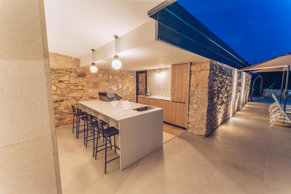 Casa Novigrad, 312m2