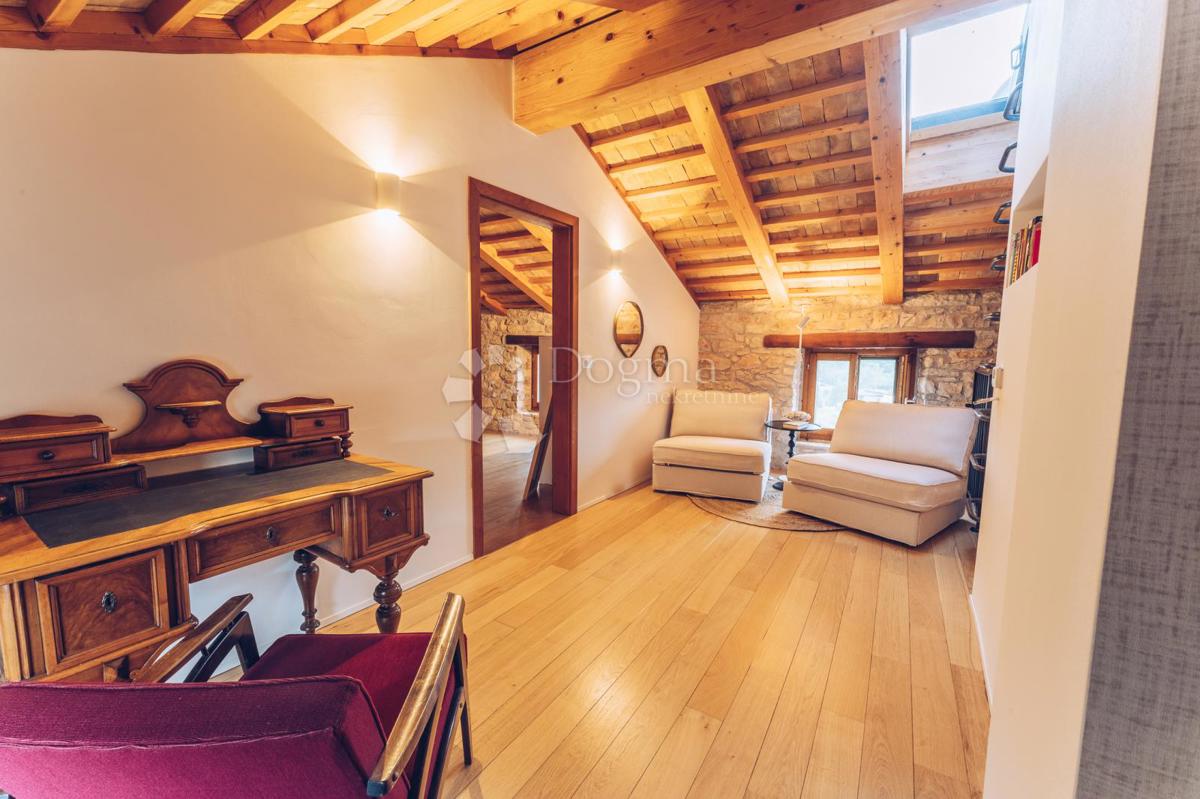 Casa Novigrad, 312m2