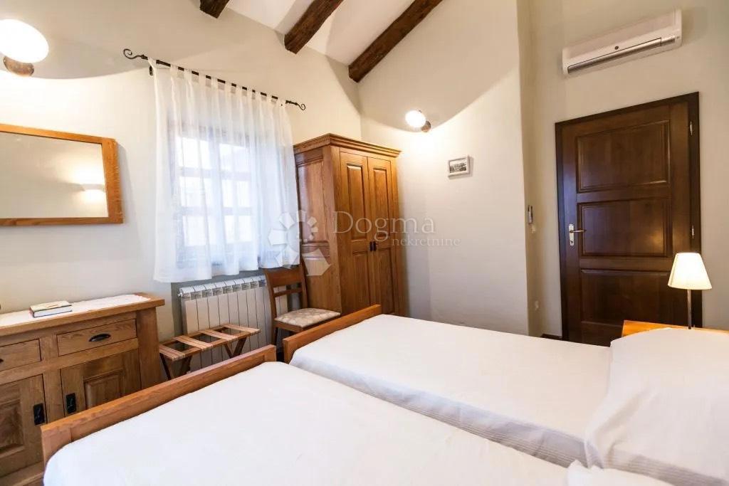 Casa Heraki, Sveti Lovreč, 246m2