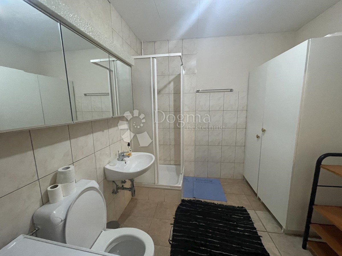 Casa Jadranovo, Crikvenica, 700m2