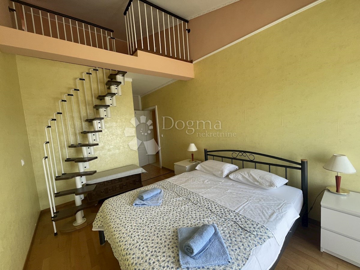 Casa Jadranovo, Crikvenica, 700m2