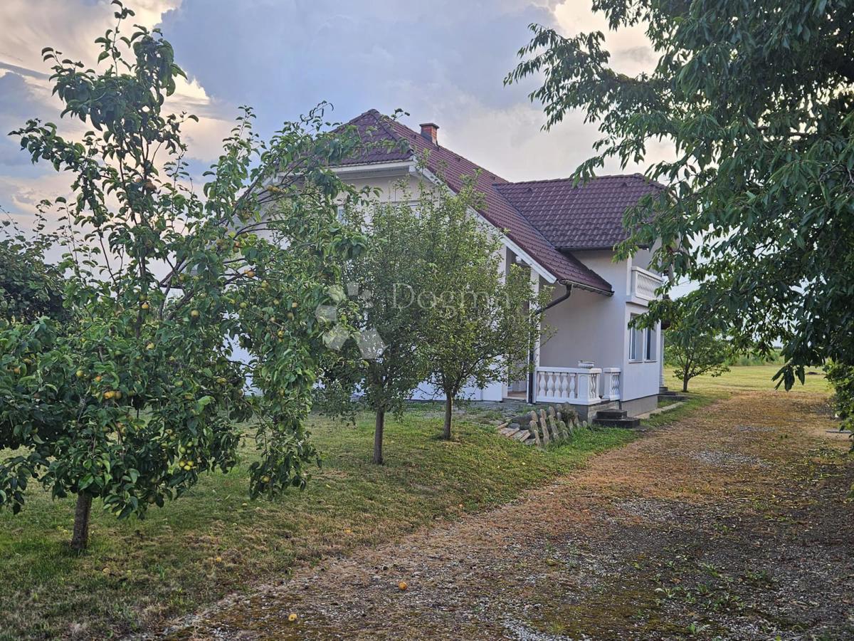 Casa Donji Kneginec, Gornji Kneginec, 150m2