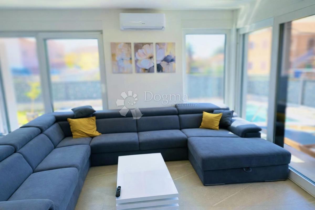 Casa Malinska, Malinska-Dubašnica, 140m2