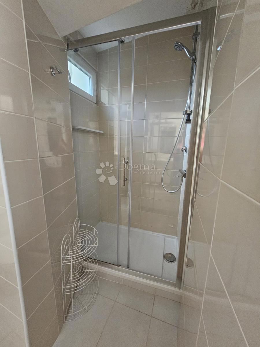 Appartamento Palit, Rab, 115m2