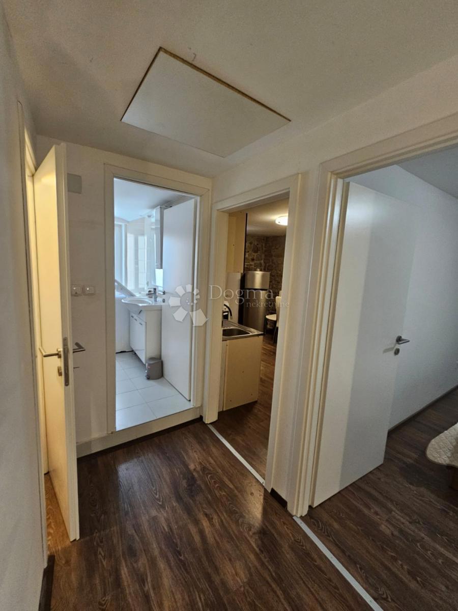 Appartamento Palit, Rab, 115m2