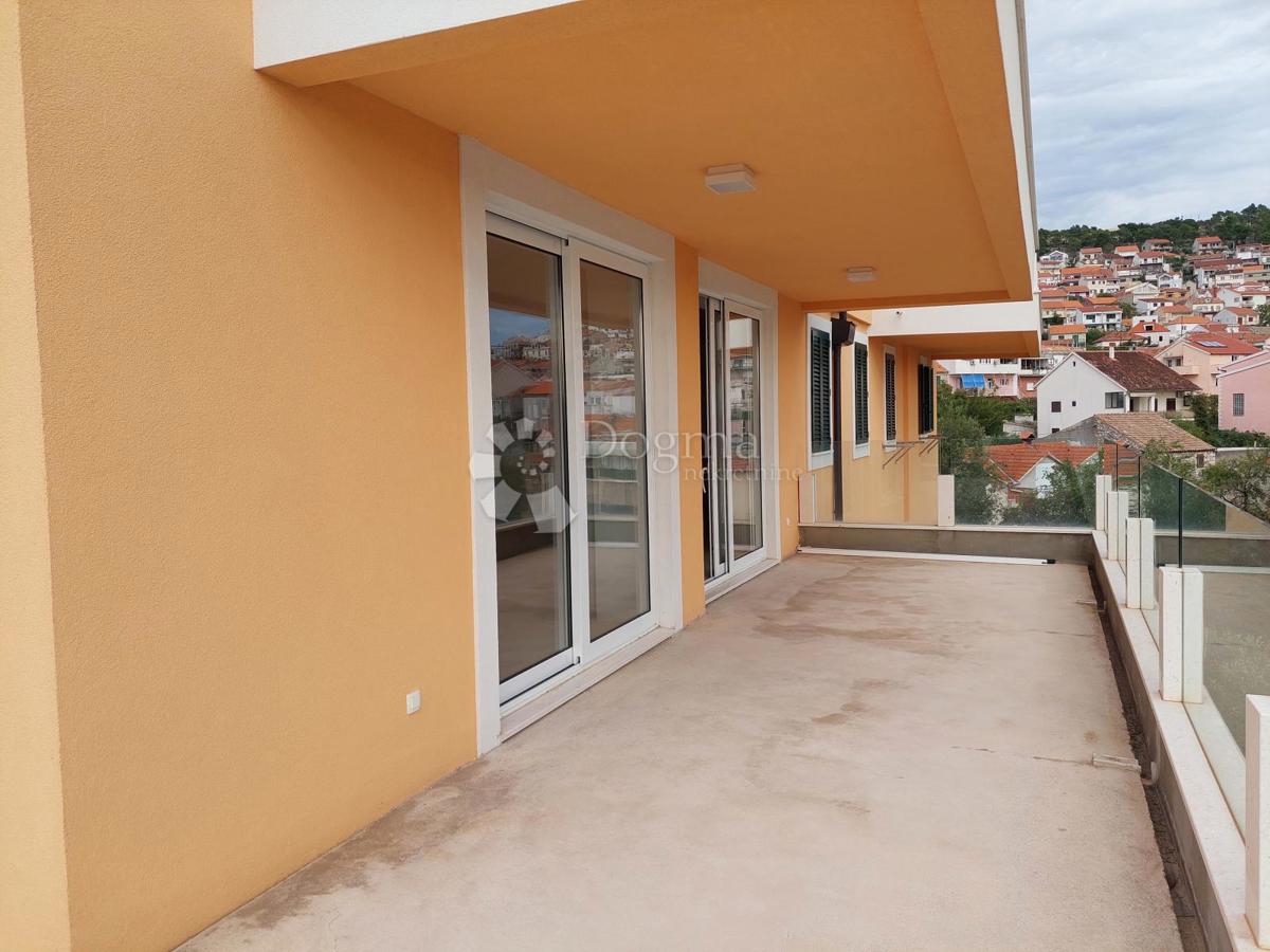 Allogio Grad, Šibenik, 128,30m2