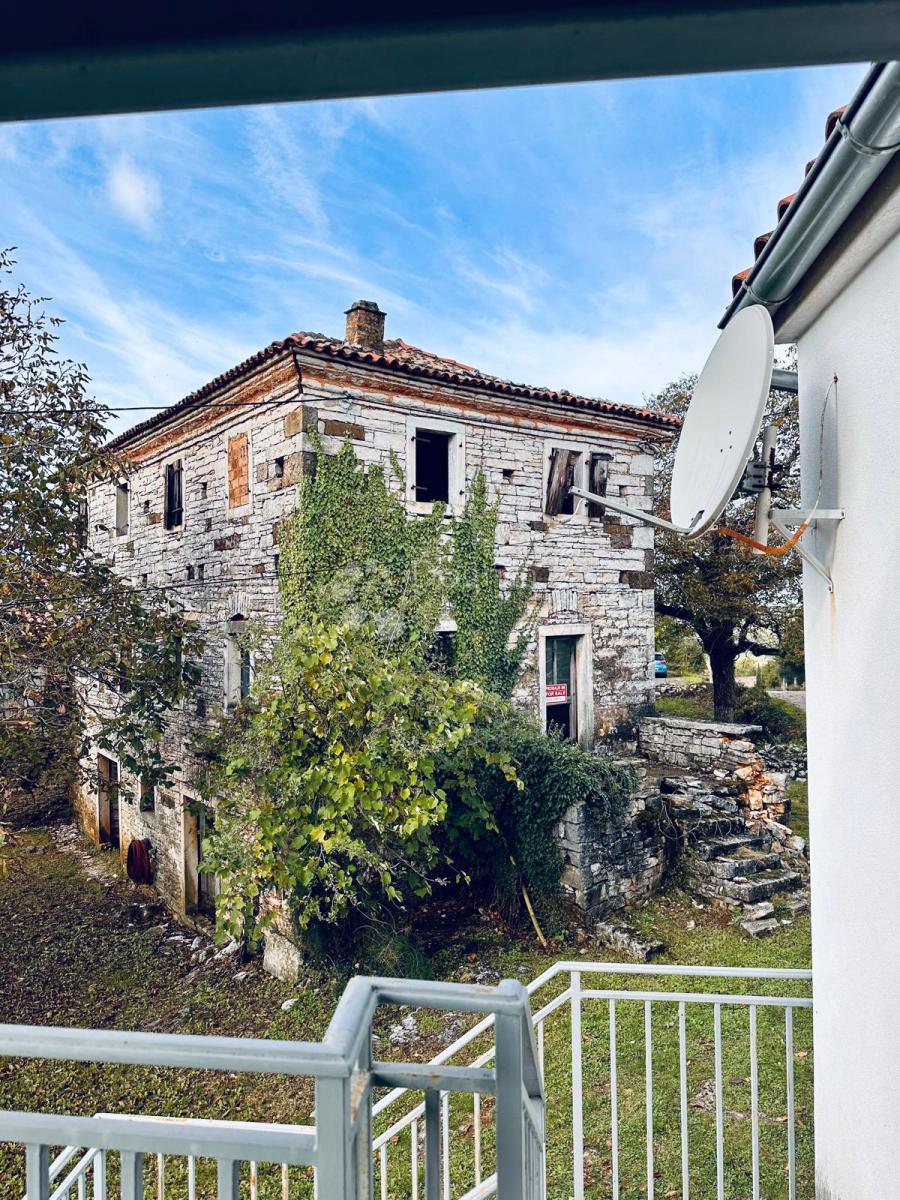 Casa Oprtalj, 94m2