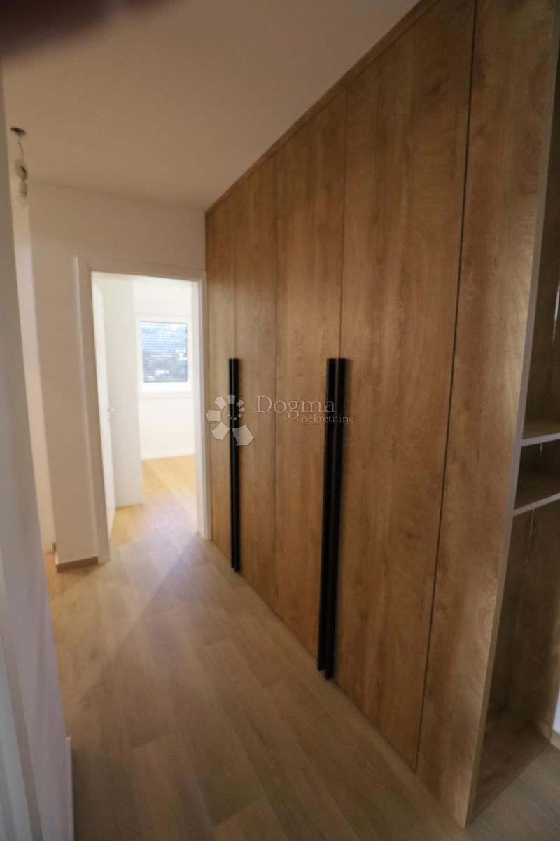 Appartamento Povljana, 84m2