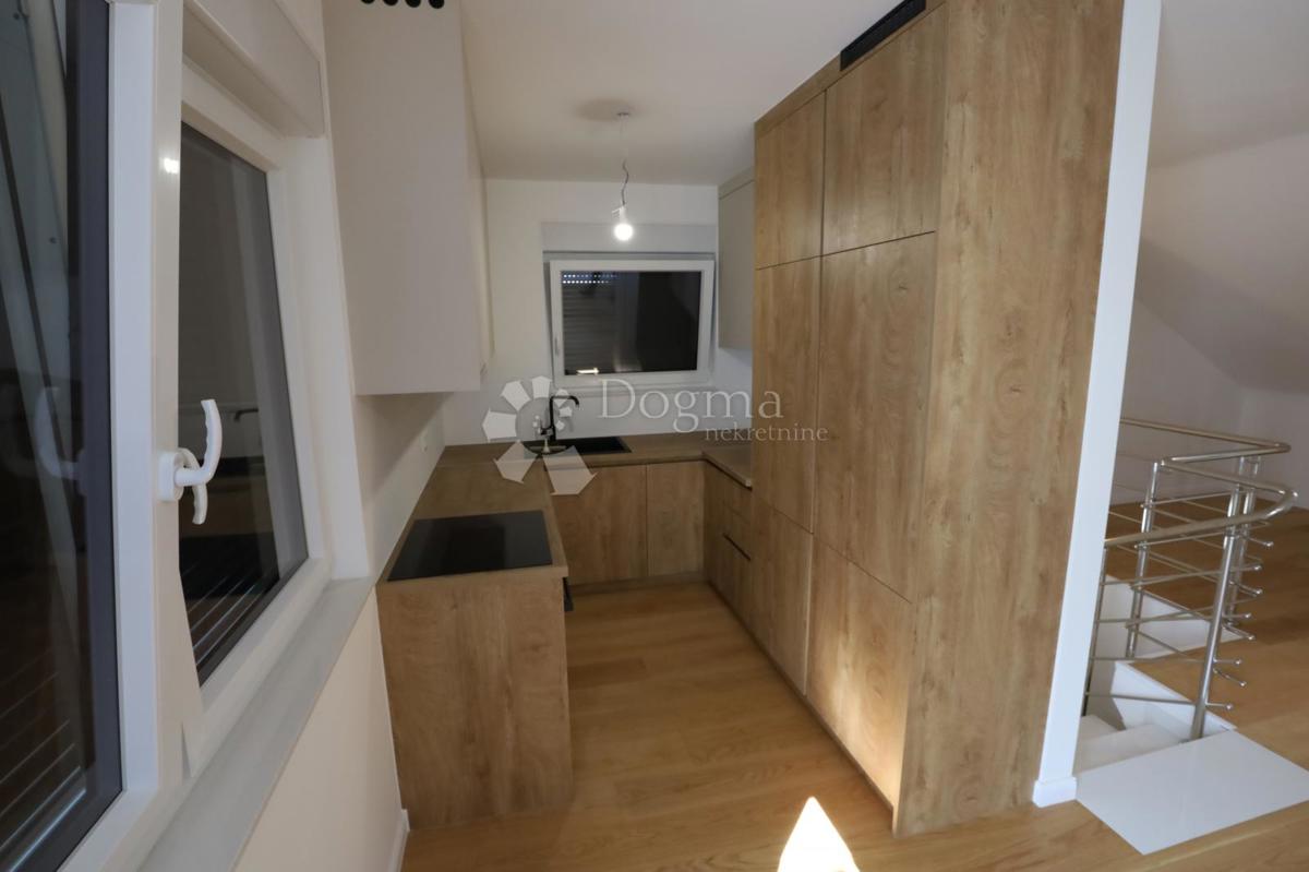 Appartamento Povljana, 84m2