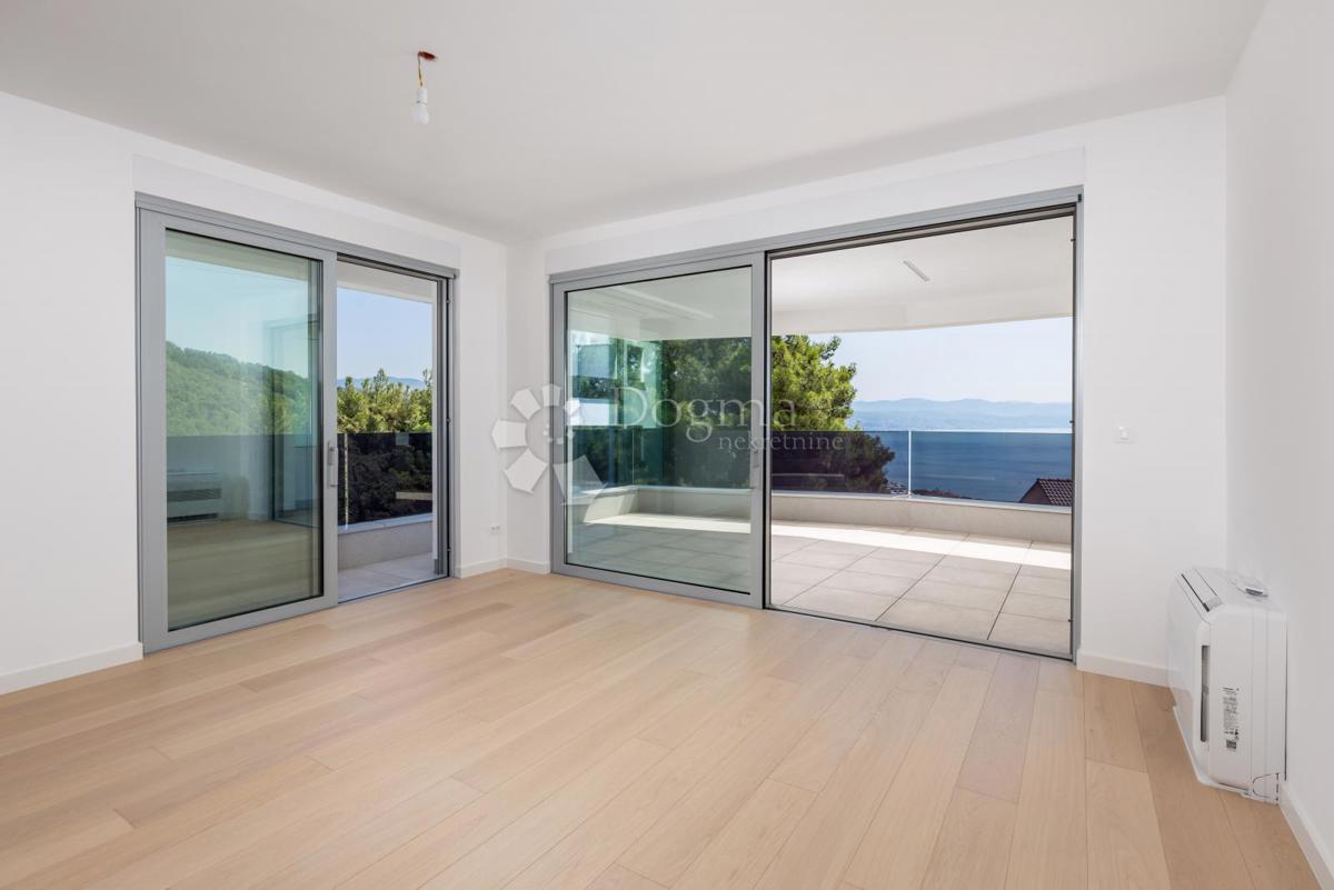 Allogio Opatija - Centar, Opatija, 107,41m2