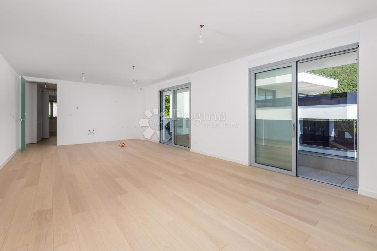 Allogio Opatija - Centar, Opatija, 107,41m2