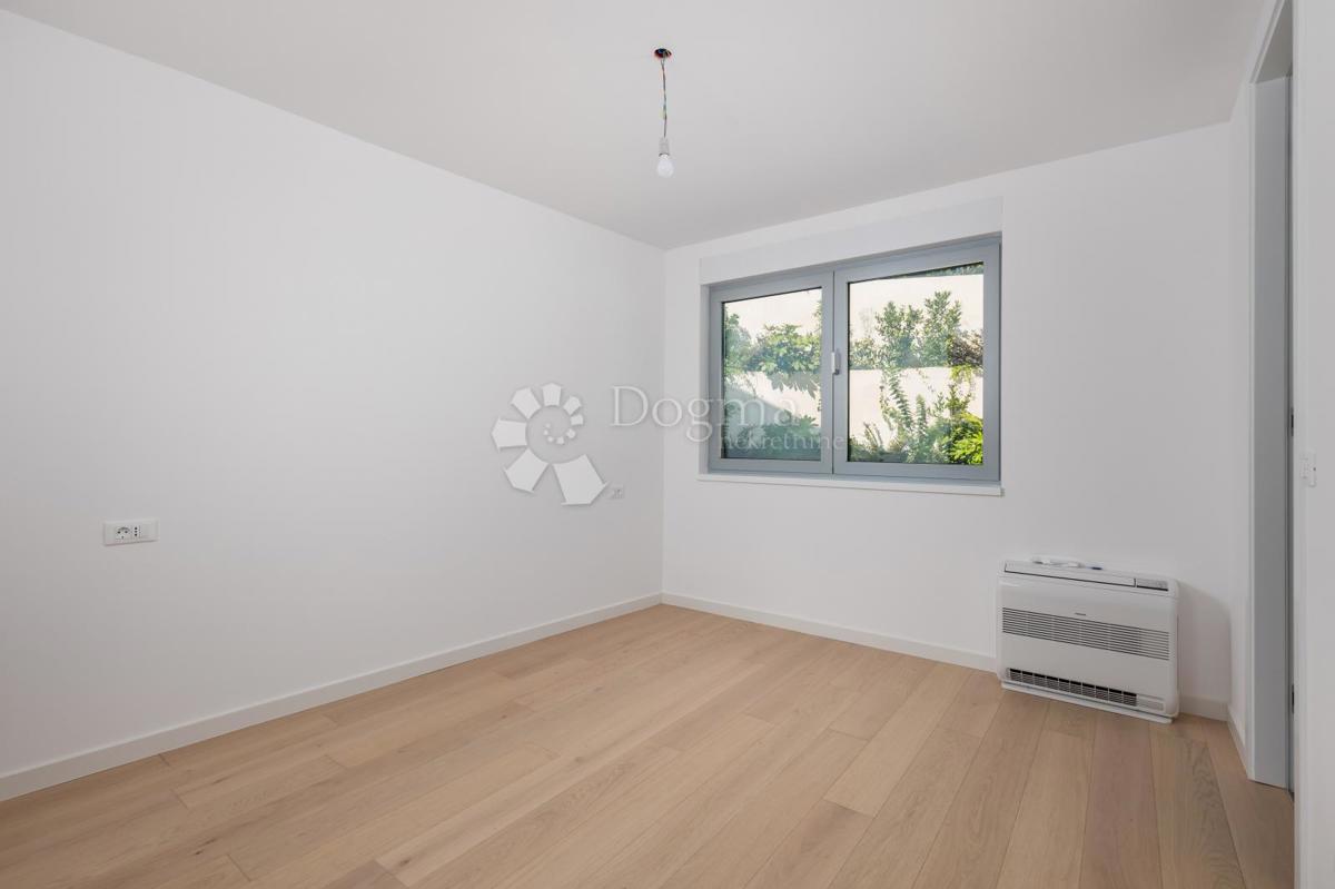 Allogio Opatija - Centar, Opatija, 107,41m2