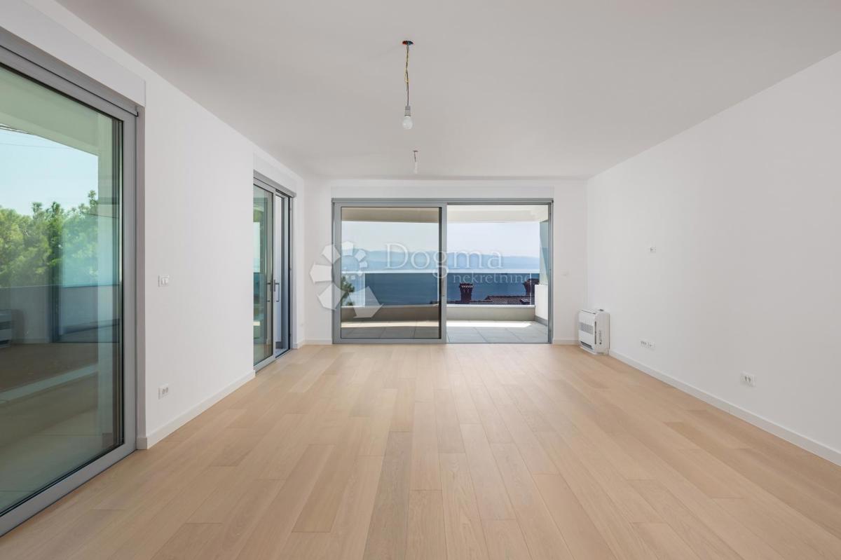 Allogio Opatija - Centar, Opatija, 107,41m2