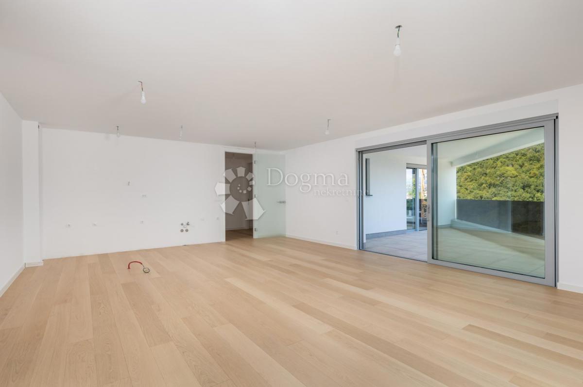 Allogio Opatija - Centar, Opatija, 261,39m2