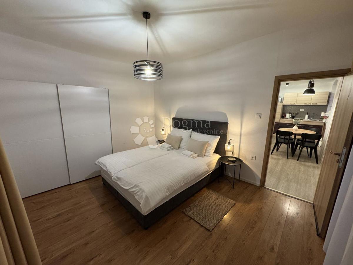 Allogio Centar, Rijeka, 82m2