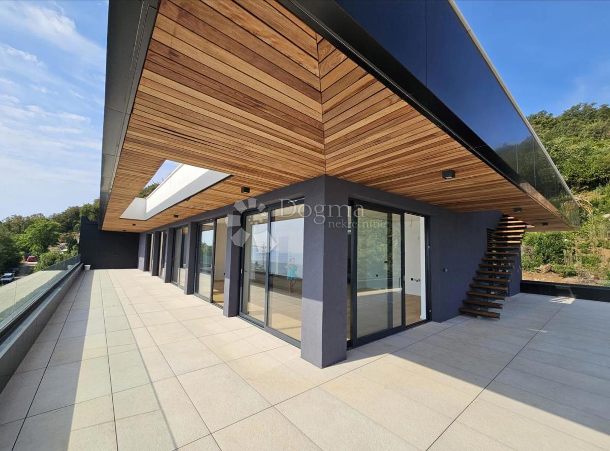 Allogio Opatija, 296m2