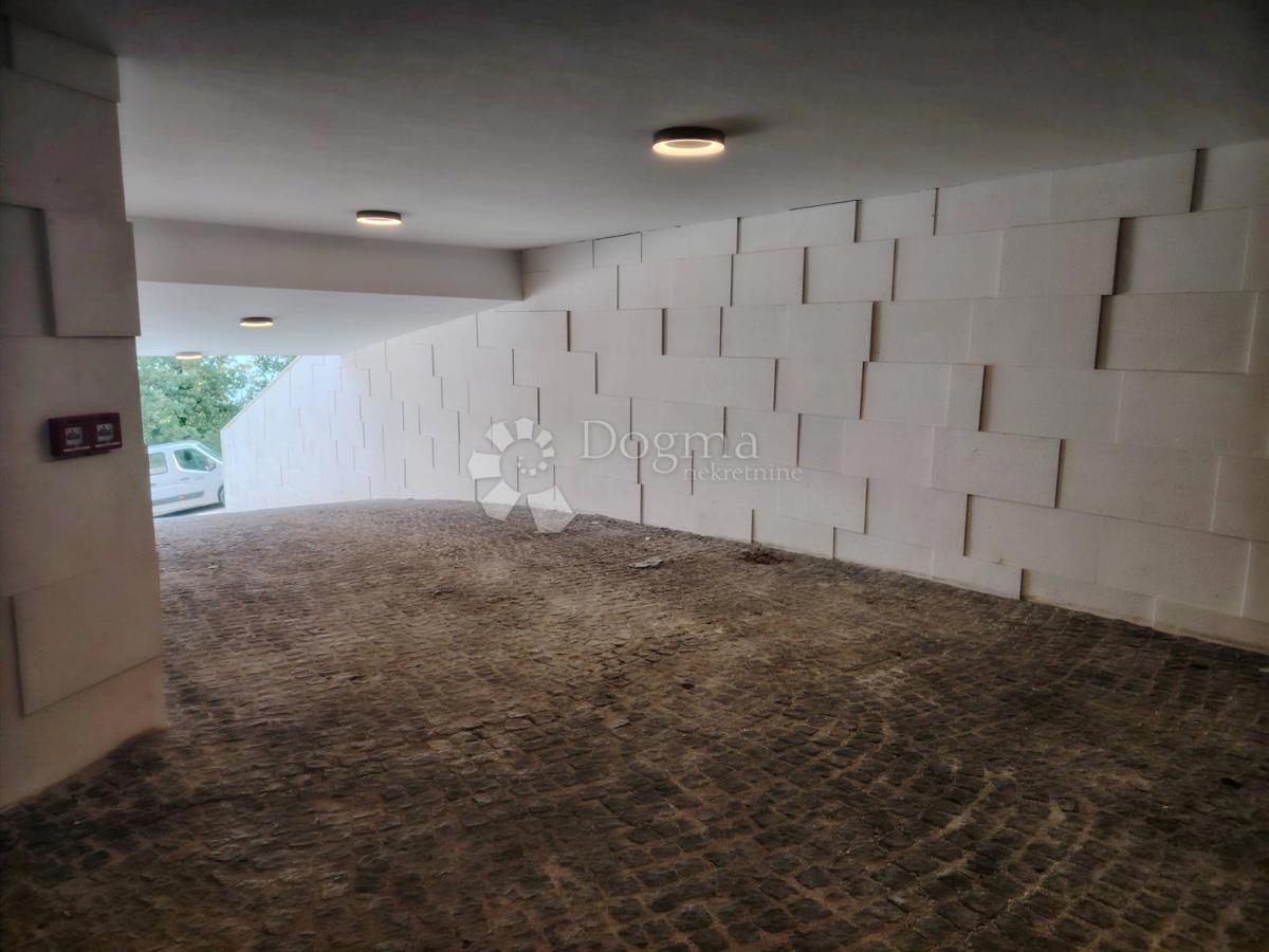 Allogio Opatija, 296m2