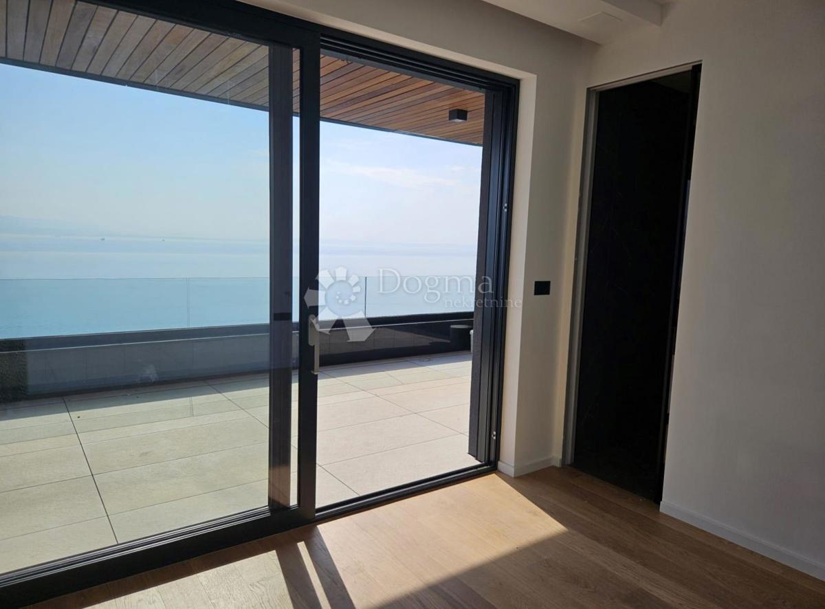 Allogio Opatija, 296m2