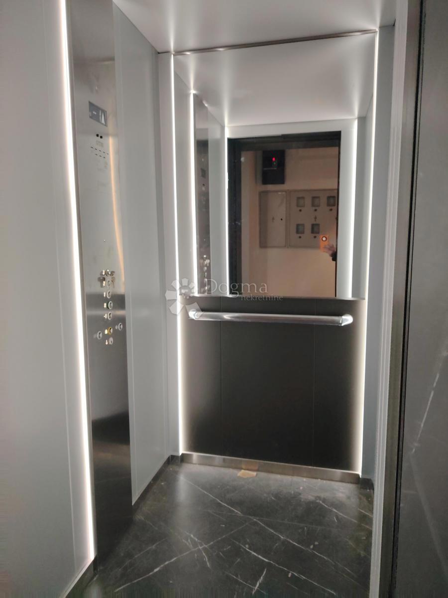 Allogio Opatija, 296m2