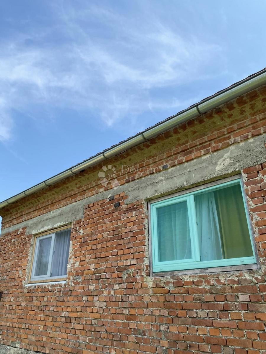 Casa Šibine, Glina, 300m2