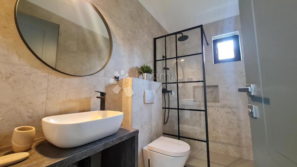 Casa Kašćerga, Pazin - Okolica, 230m2