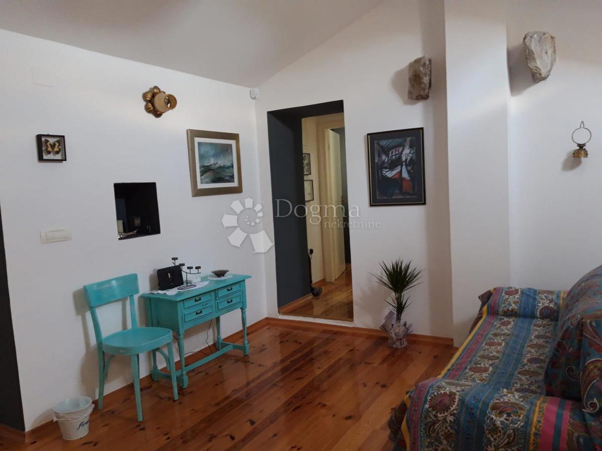 Casa Malinska, Malinska-Dubašnica, 104m2