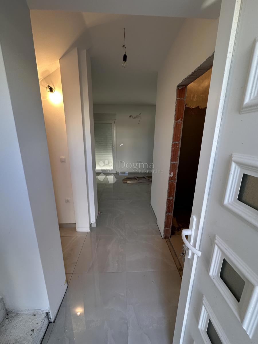 Casa Sabunike, Privlaka, 100m2